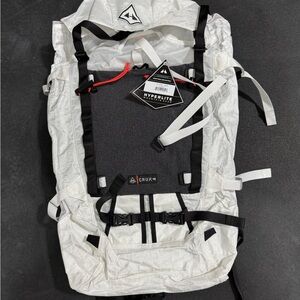 Hyperlite Mountain Gear Crux 40L